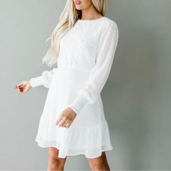 Andrée by Unit White Dress - Picture 4 of 5